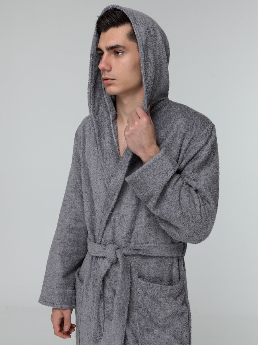Мужской серый махровый халат с капюшоном 48 - фотография № 1
