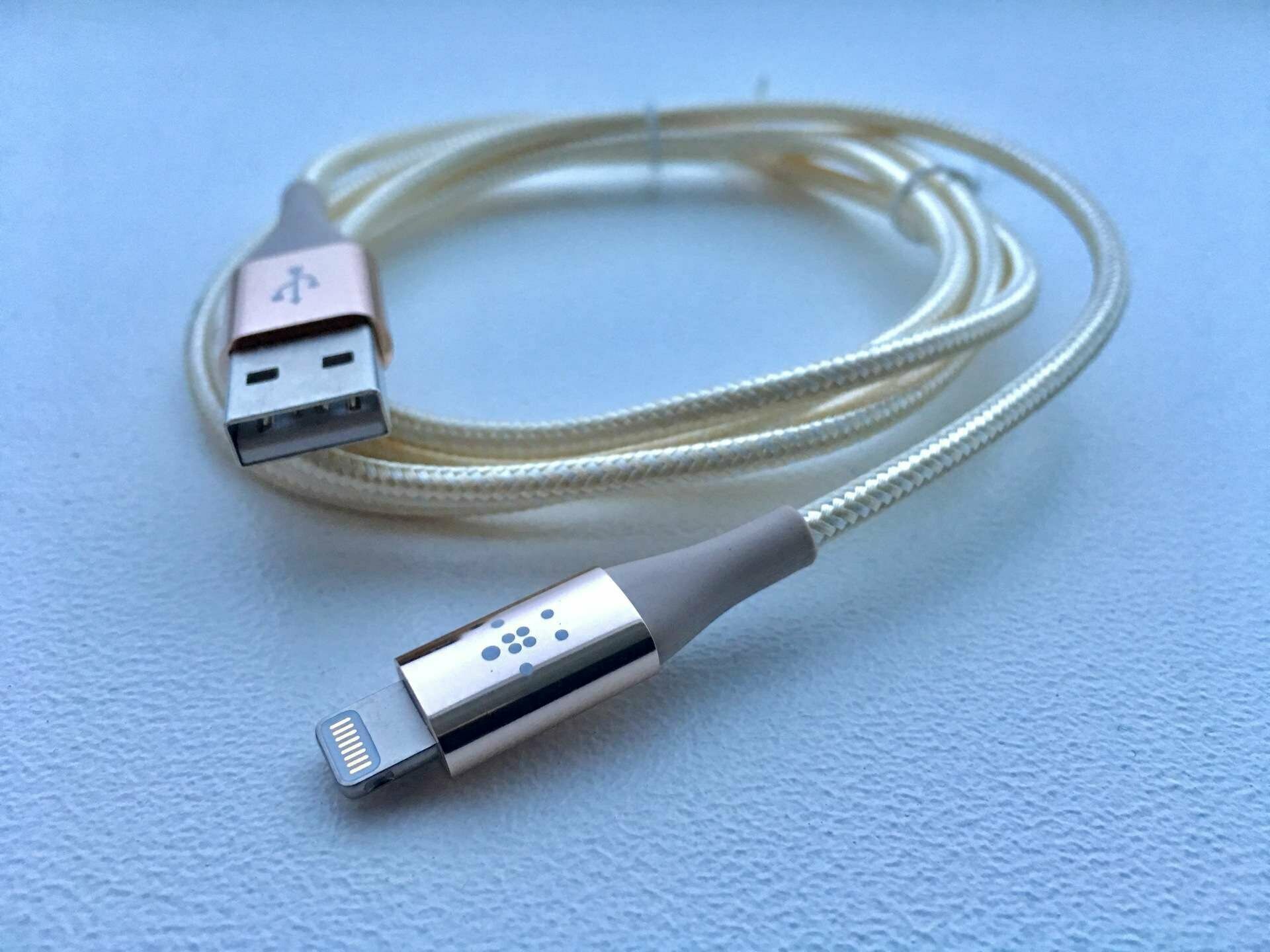 Кабель Belkin Mixit DuraTek Kevlar USB 8 pin Lightning для Apple iPhone 5 5S SE 6 6 Plus 6S 7 8 X (10) Xr Xs Max / 11 11 Pro 12 Mini 13 Pro Max SE 2022/14/iPad/iPod/AirPods 1.2 м Нейлон Золотой (Gold)