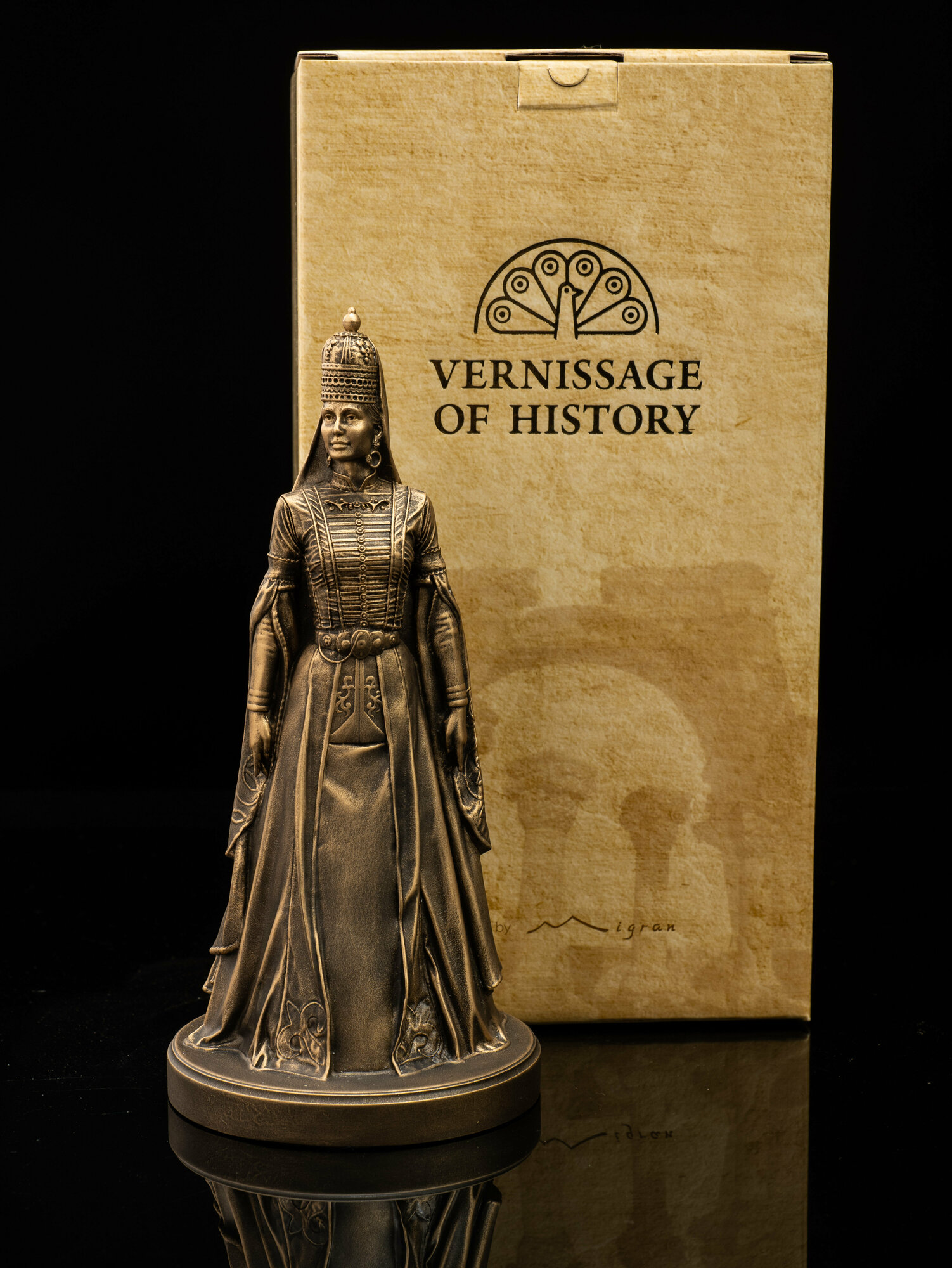 Статуэтка Адыгейка (черкешенка), высота 20 см, литьевой мрамор, цвет патина бронза — фото 1