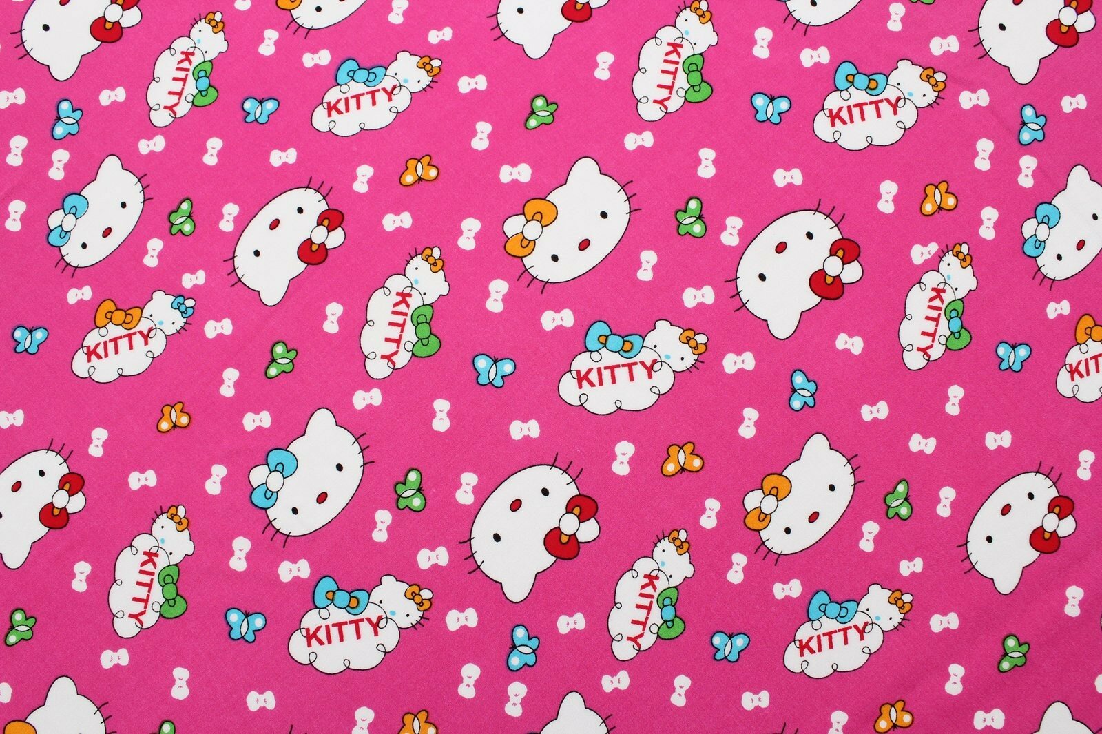 фото Ткань Вискоза плательная «kitty» на розовом фоне, ш142см, 0,5 м