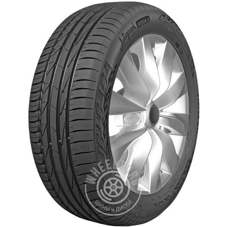 Ikon Tyres 215/50 R17 Autograph Aqua 3 95V