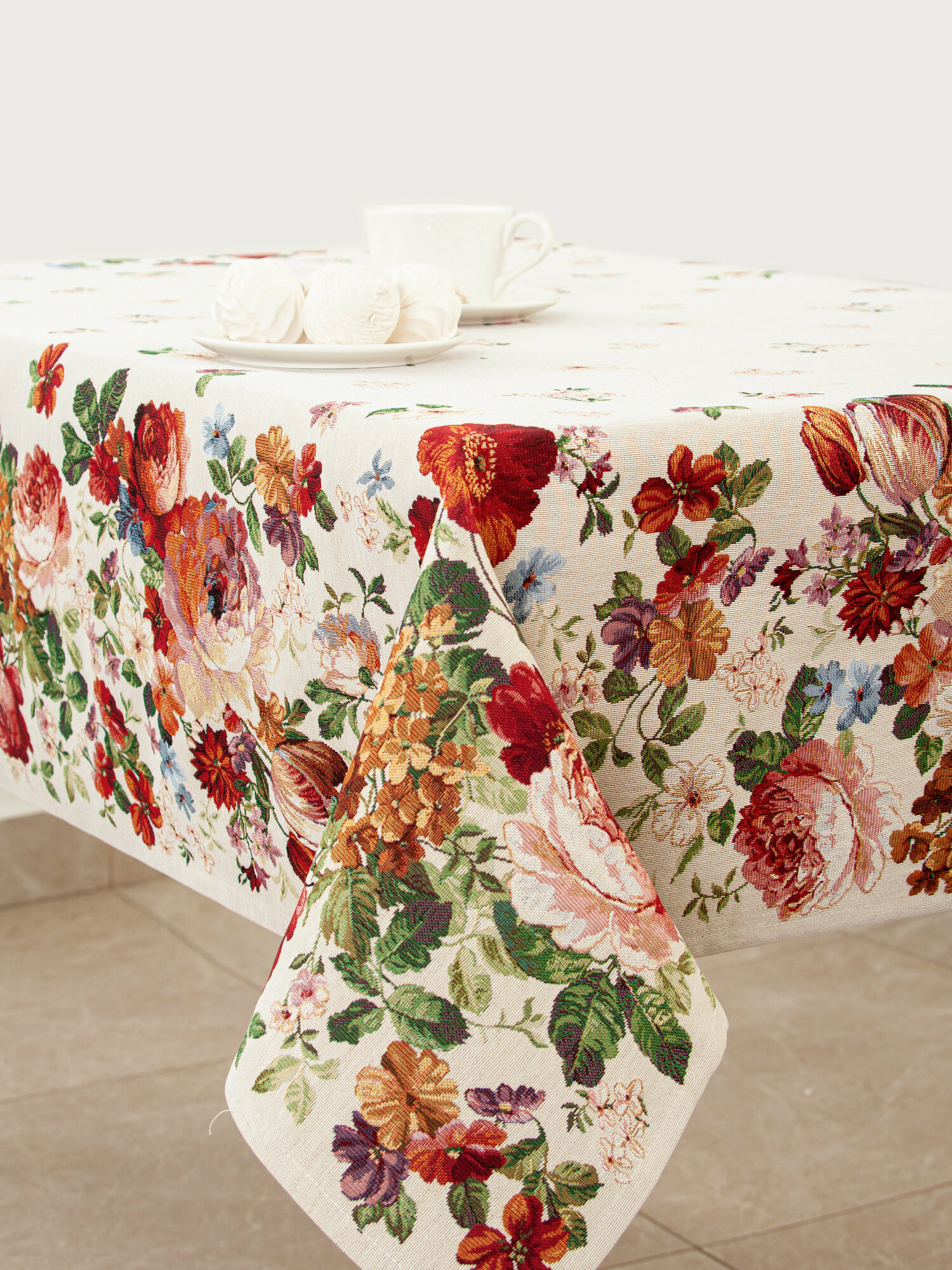 фото Скатерть Le Gobelin Турин 140х140 см