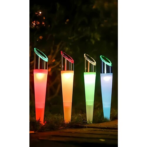 Набор садовых светильников 4 штуки RGB с солнечной панелью 2520₽