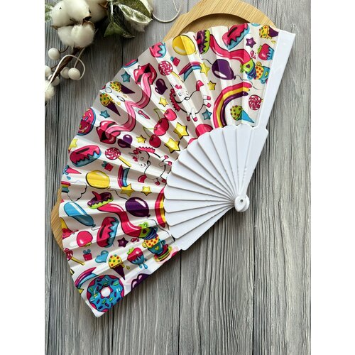 Веер складной с детским рисунком микс