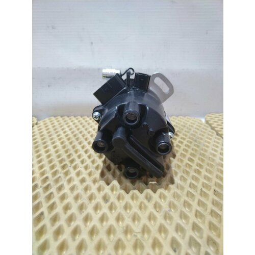 Трамблер 22100-2J210 22100-2J211 nissan SR18 SR20