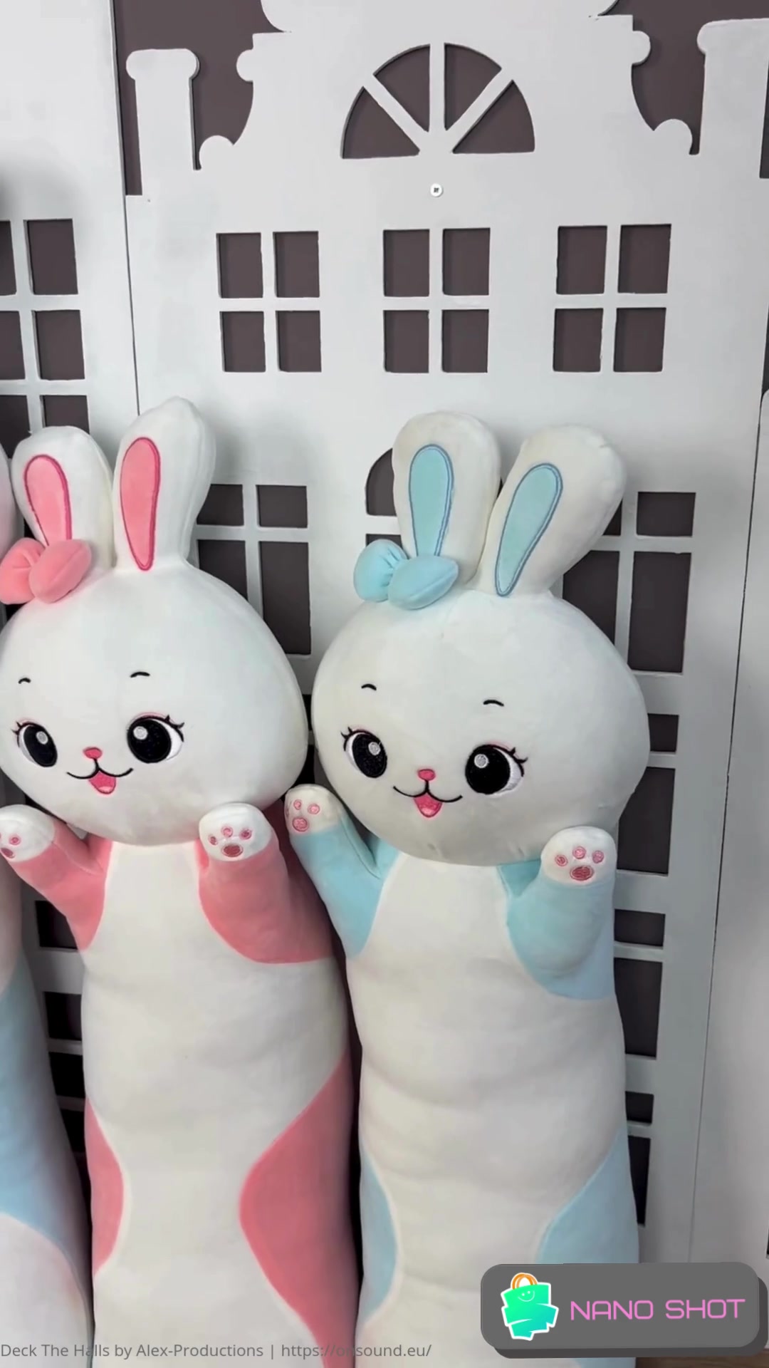 Мягкая плюшевая игрушка-обнимашка Зайчик-батон, розовый 50 см — фото 1