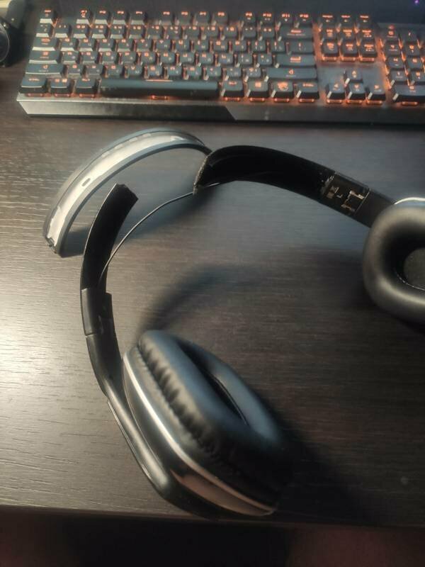 Гарнитура Bluetooth Sven SV-015008 черный - фото №10