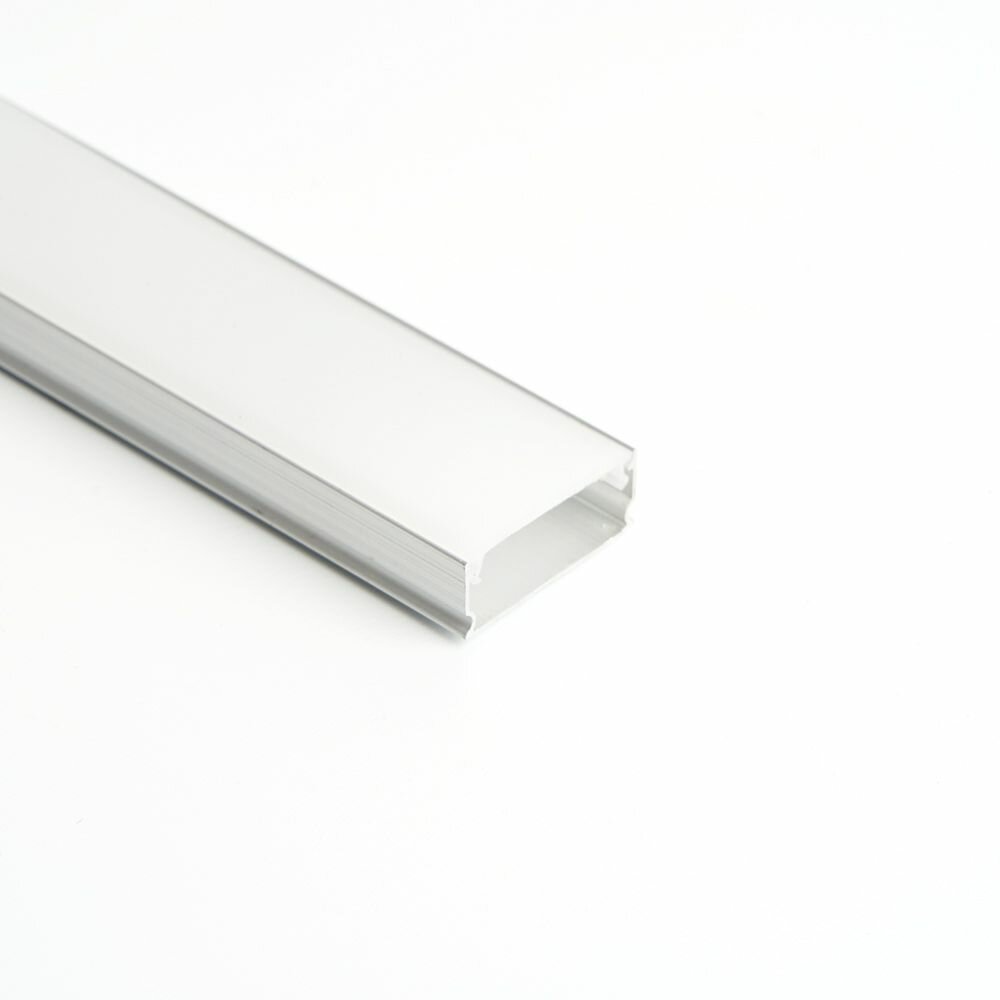 Профиль алюминиевый "накладной" серебро SAB262 SAFFIT с матовым экраном 2 заглушками 2 крепежами в комплекте