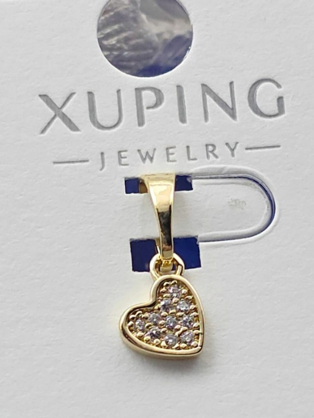 Петит, искусственный камень, фианит