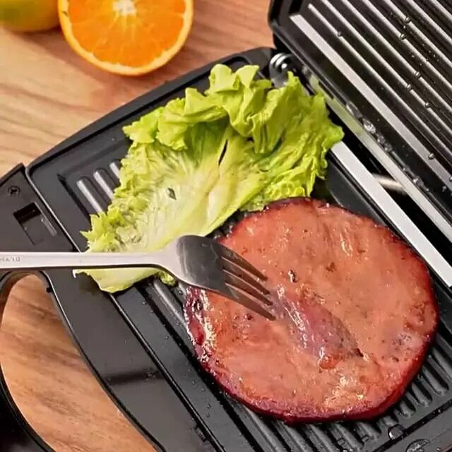 Линейка кухонных приборов Xiaomi в фирменном магазине