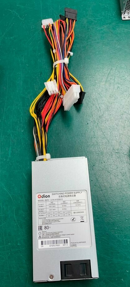 Блок питания Q-dion серверный/ Server Qdion Model U1A-A10250-S P/N:99SAA10250I1170111 1U Flex PSU 250W Efficiency 80+, Cable connector: C14
