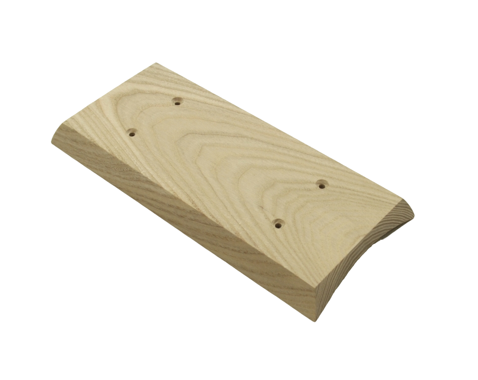 фото Деревянная накладка Cleverwood для наружного монтажа розеток и выключателей на бревно и блок-хаус диаметром 220 мм, под три посадочных места.