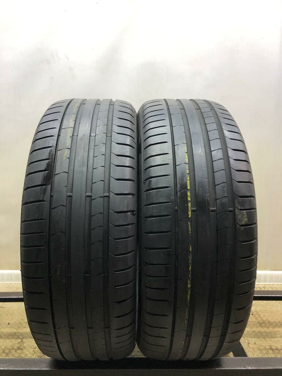 Pirelli P Zero PZ4 235/50 R19 БУ Шины Летние