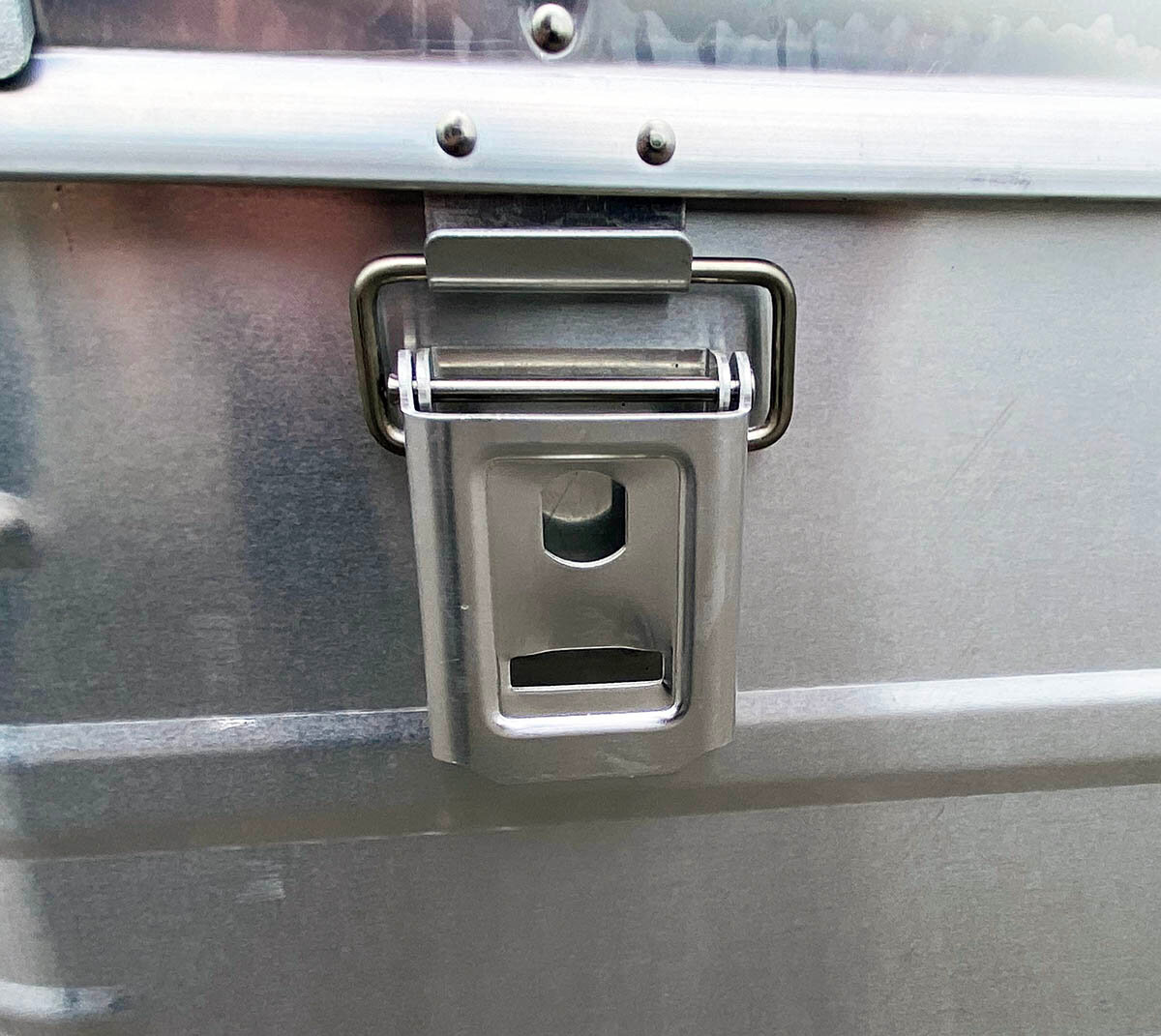 Ящик Sevenberg Midi, Алюминиевый, С Замком, Серебристый, 58,5X38X28 См — фото 1