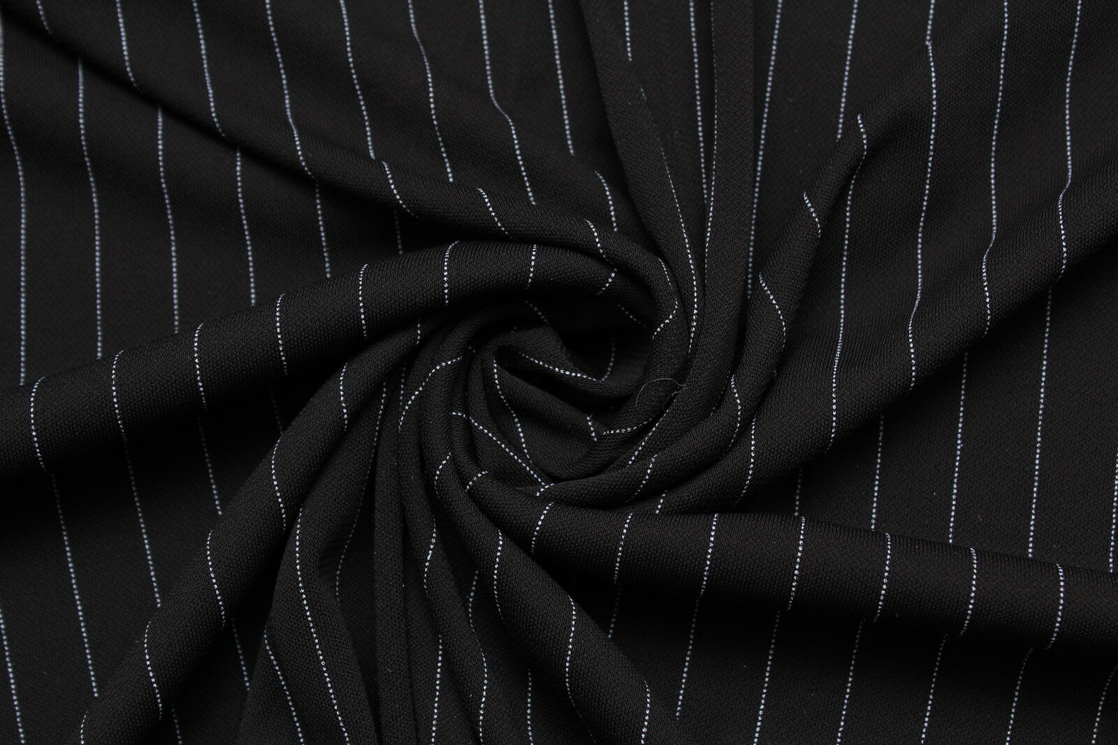 Ткань Трикотаж-стрейч чёрно-серый в полоску, ш145см, 0,5 м