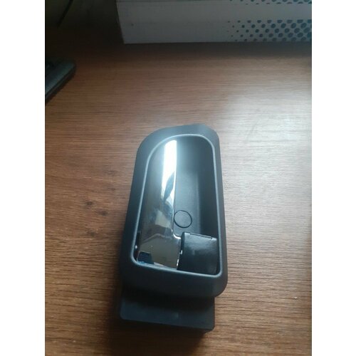 Внутренняя правая ручка ховер hover h3 h5 передняя задняя одинаковые 590₽