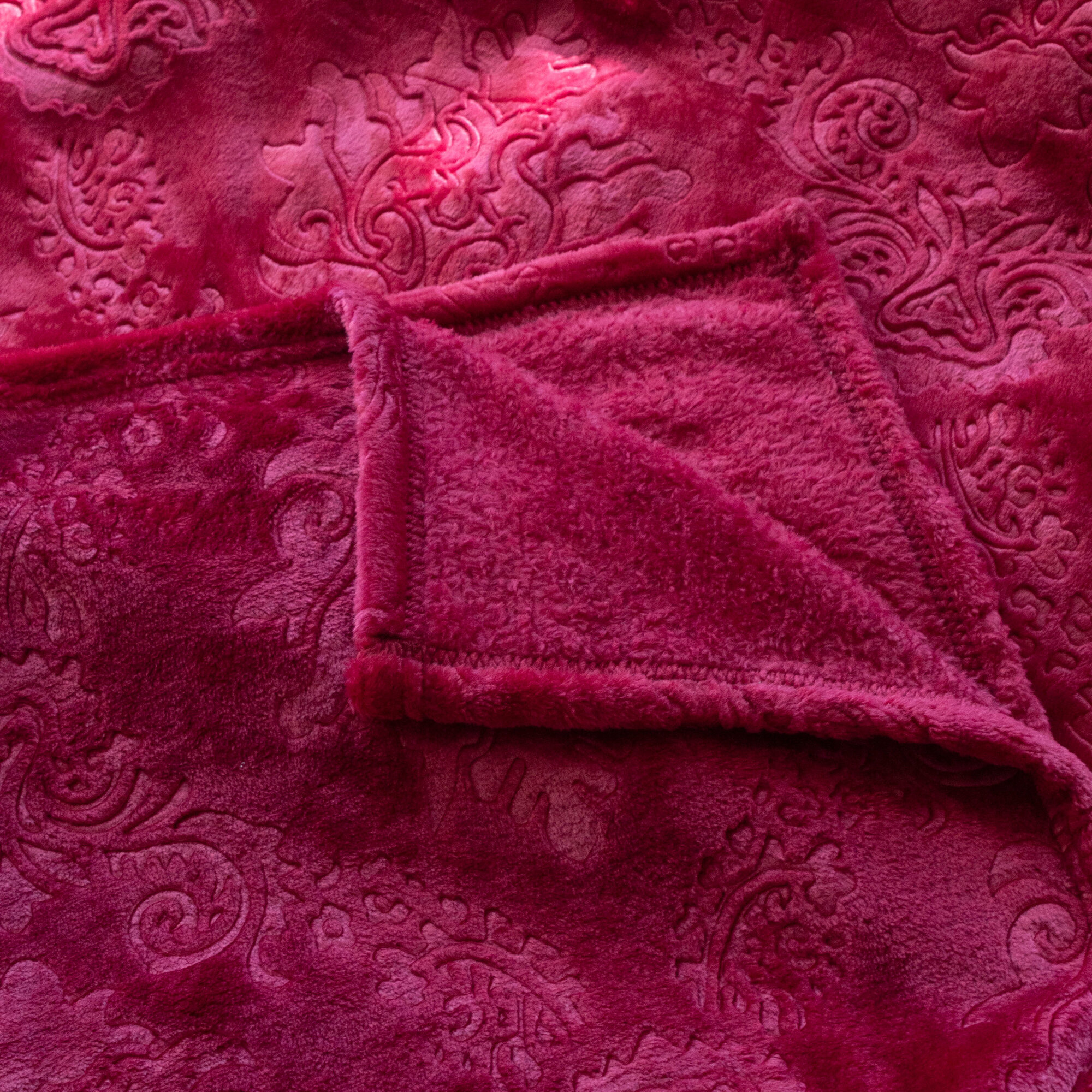Плед двуспальный евро 200х220 бордо, покрывало на кровать и диван Cleo Parma, пушистый с рисунком, велсофт