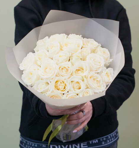 Изображение товара Букет Charlotte, монобукет, роза, 25 штук, высота 40см, белый