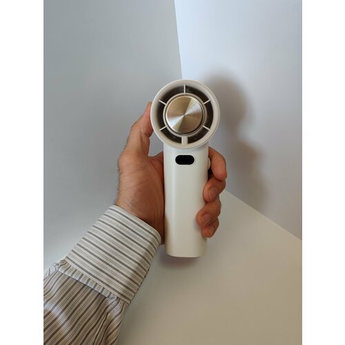 Мощный ручной вентилятор кондиционер - белый цвет 1999₽