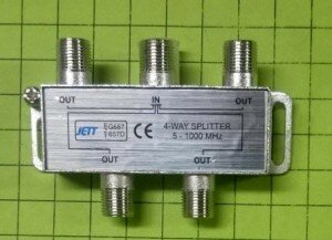 Разветвитель TV (краб 5-1000МГц) под F- разъем на 4 выхода
