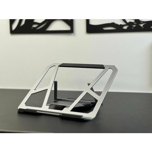 Подставка для игрового ноутбука Lenovo Legion Z4 2608₽