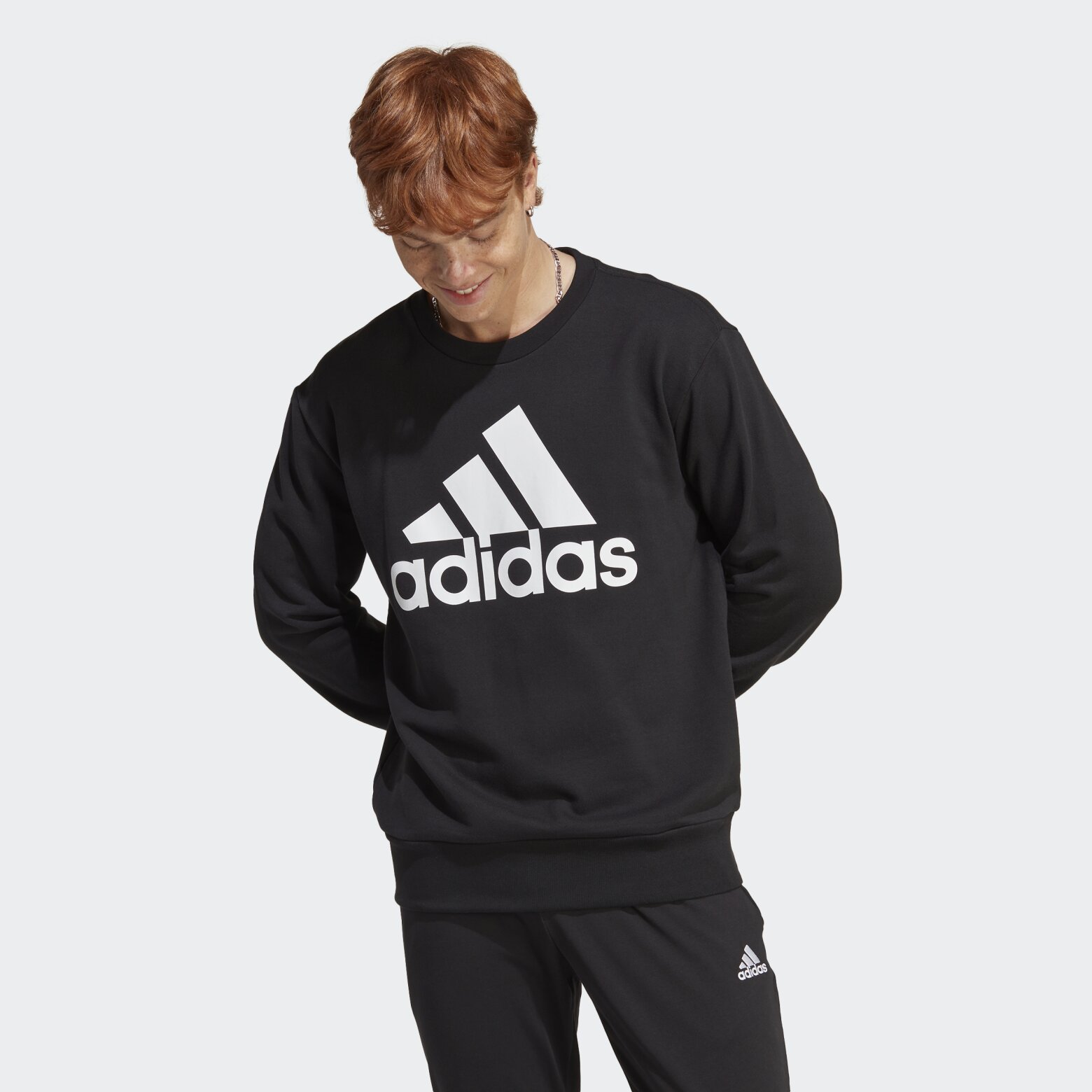 Свитшот adidas