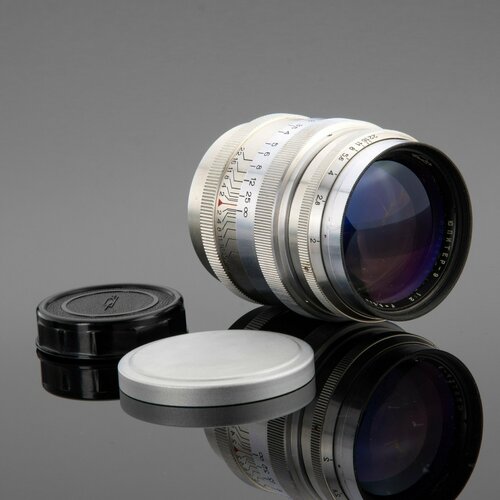 Фотообъектив Юпитер-9 резьба М39 F8 5 металл стекло пластик бакелит 1885000₽