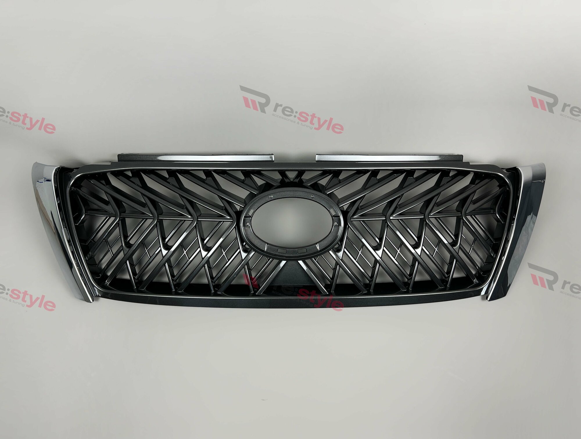 Решетка радиатора Toyota Land Cruiser Prado 150 2м 2013-2017 г Стиль TRD