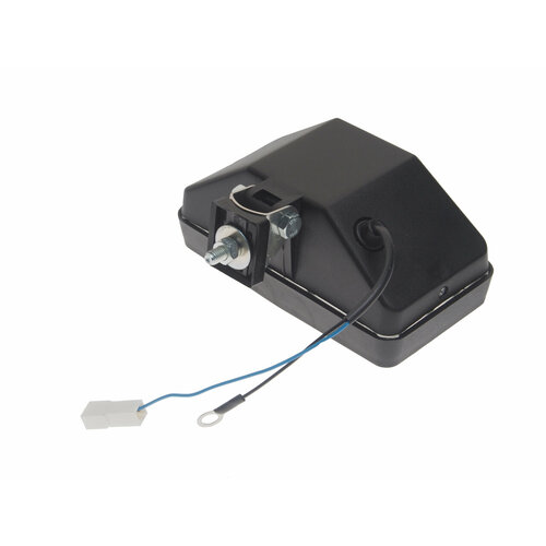 Белвар 8724304013 Фара рабочего света МТЗ прямоугольная с решеткой провмасса пластик 24V белвар 2360₽