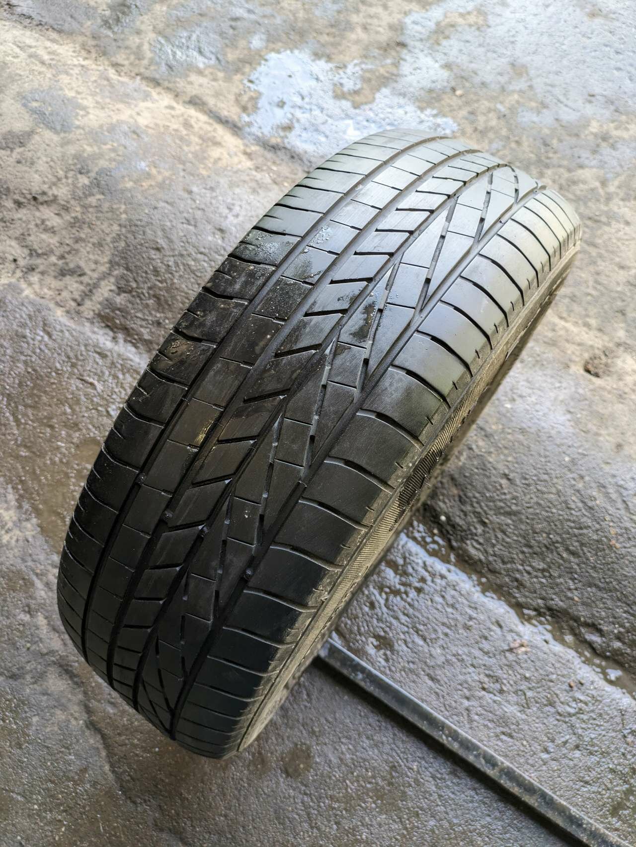 195/65 R15 91V Goodyear Excellence