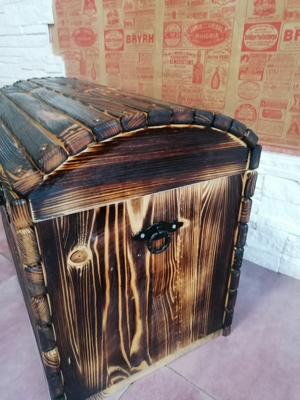 фото Сундук пирата ручная работа массив сосны