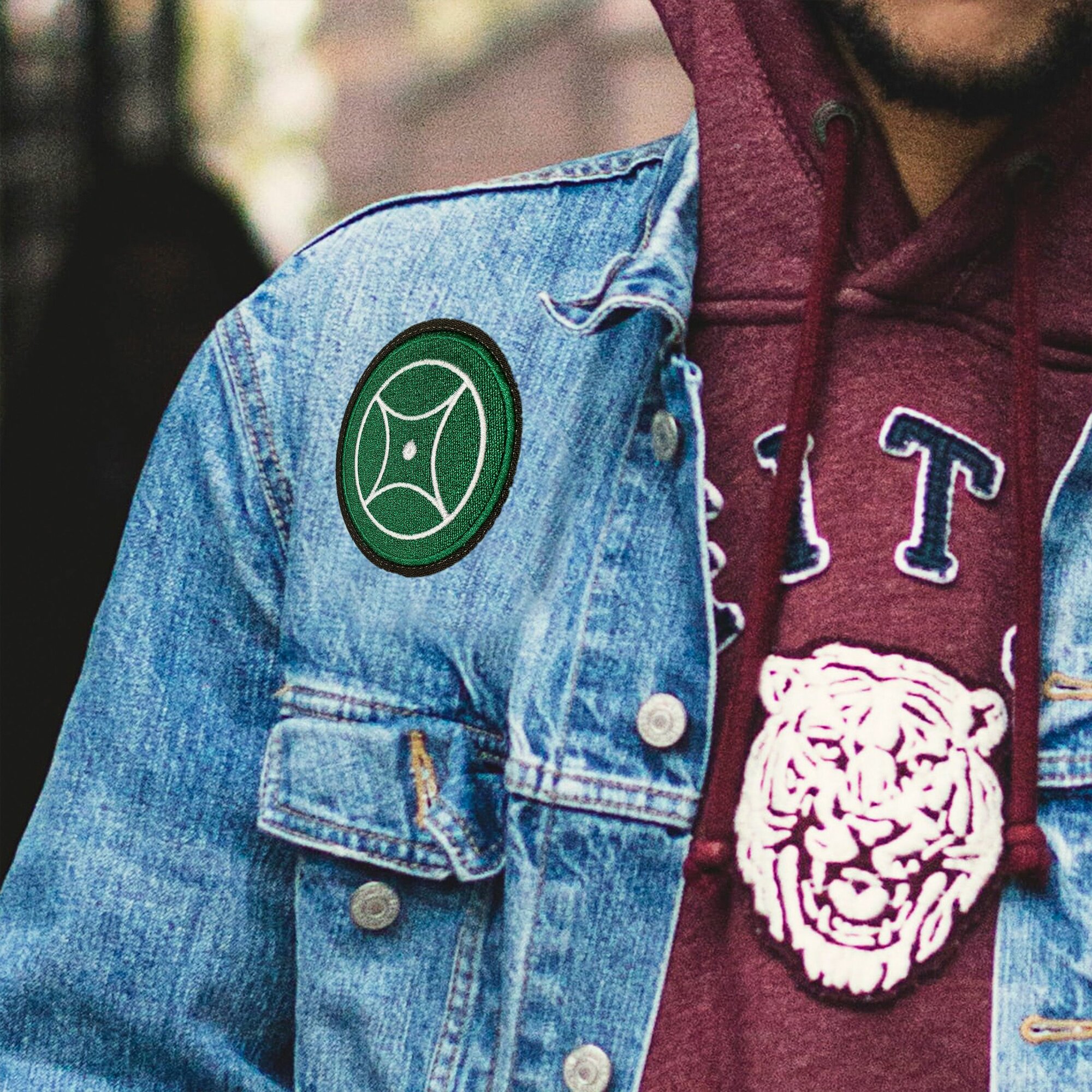 Нашивка, шеврон, патч (patch) на липучке Флаг Карачаево-Балкария Текмет, размер 8*8 см — фото 1