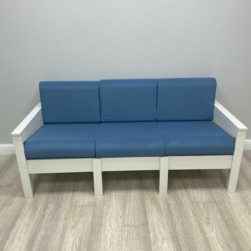 Диван Айдахо New Victoria трехместный каркас белый велюр голубой 14723₽