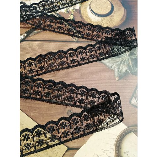 Кружевная лента капрон 5 м 210₽