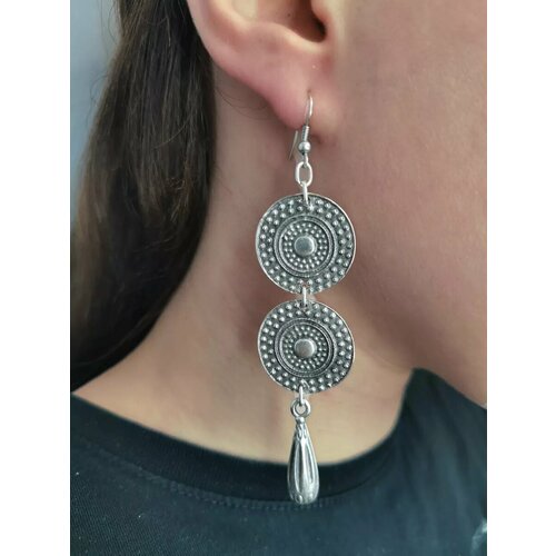 Серьги серый черный 740₽