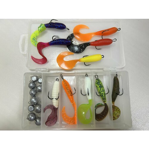 Набор оснащенных силиконовых приманок для рыбалки Relax