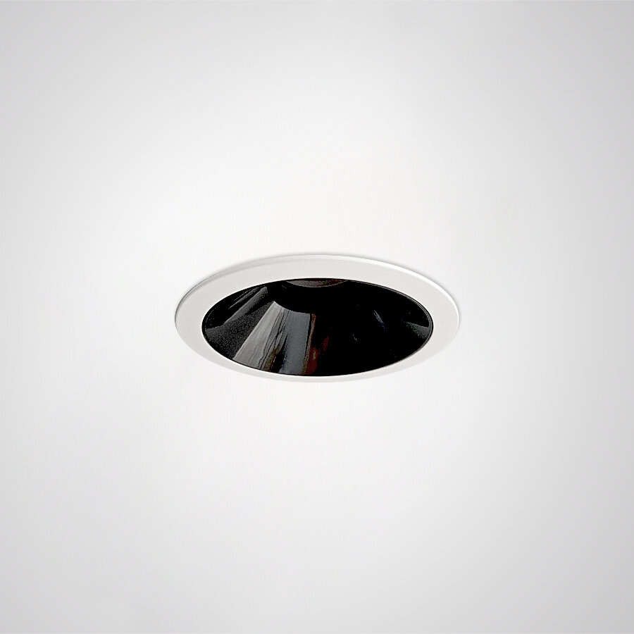 Встраиваемый светодиодный потолочный светильник точечный поворотный экспертного уровня влагозащищенный Verluisant Point Black
