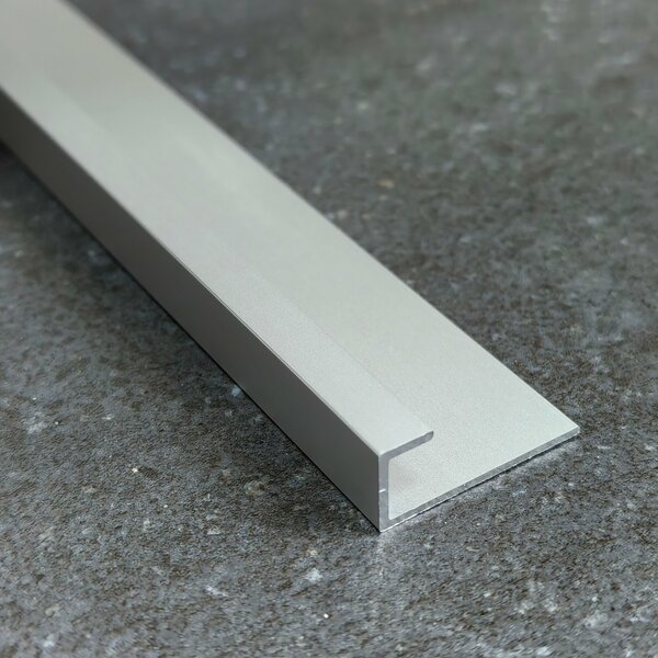 Профиль L-образный алюминиевый анодированный для плитки, стекла 6мм 2,7м Серебро матовое