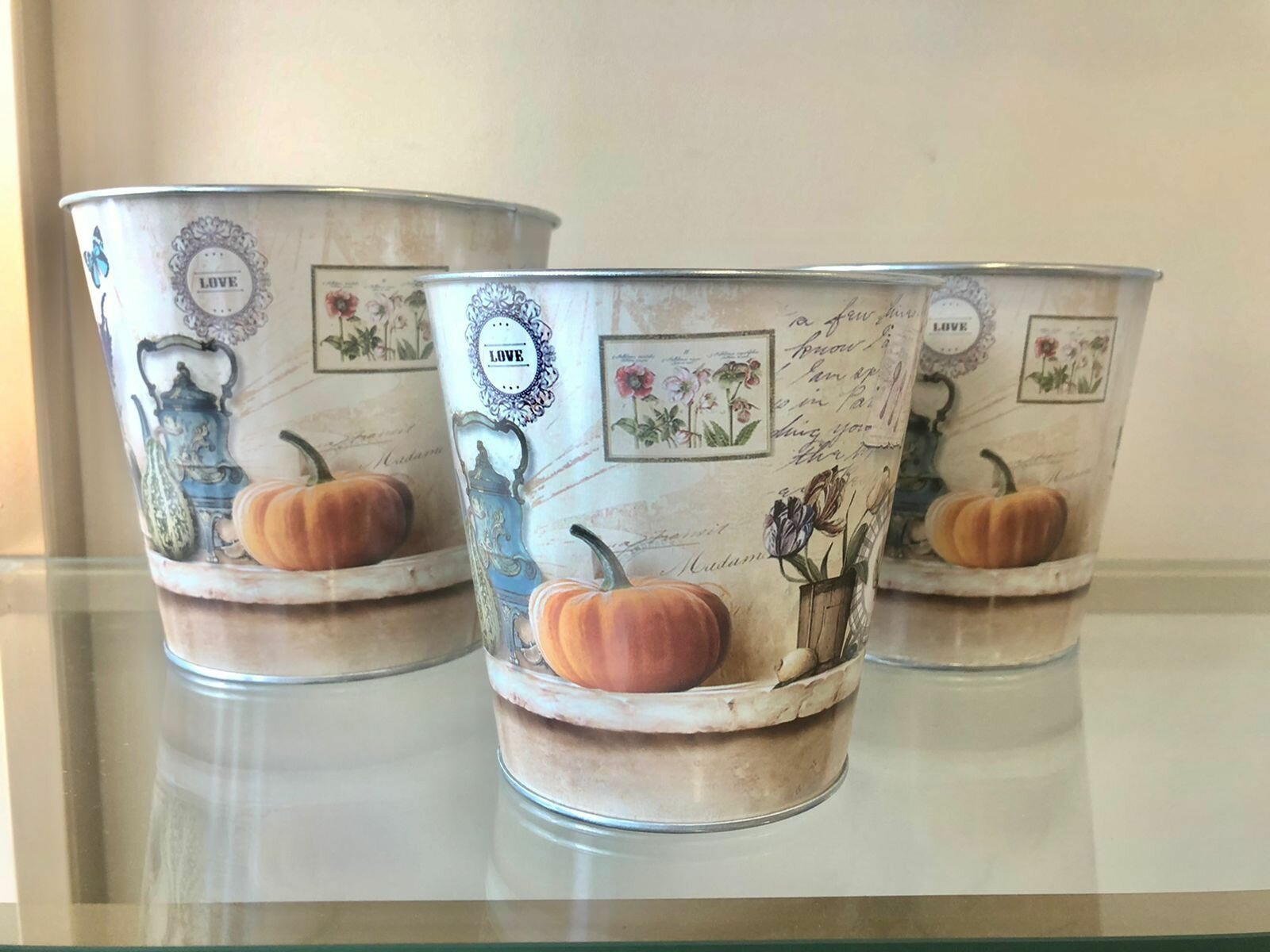 фото Набор декоративных кашпо "Прованс", 3шт, аксессуар в интерьере дома или садового участка.