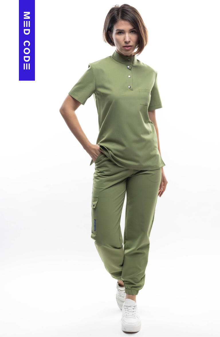 Медицинский костюм женский зеленый цвет 44 р-р