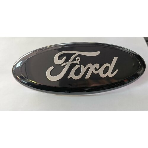Передняя эмблема Ford Escape Тайвань 1500₽
