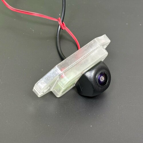 Камера заднего вида Toyota Land Cruser Prado 120 2100₽