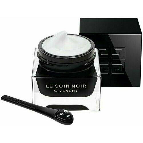 Le Soin Noir - крем для кожи вокруг глаз от бренда Givenchy 11600₽