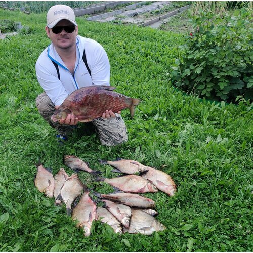 Подпуск на леща. Фидер с лодки 