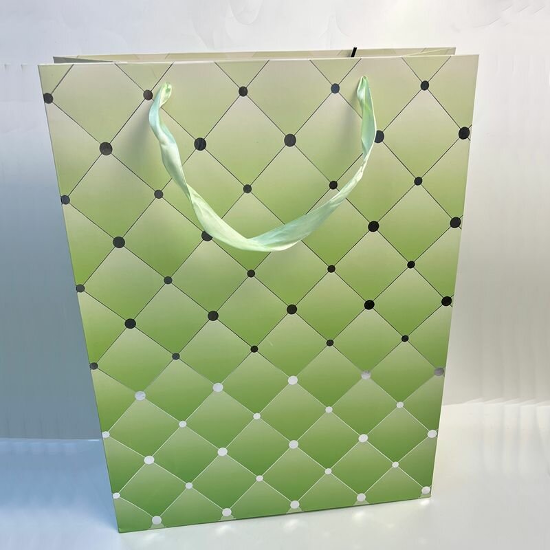 Пакет ламинированный  Зеленый в ромбик  33 х 45 х 15