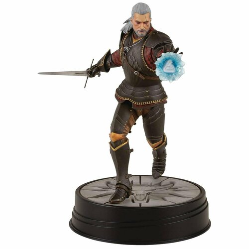 Фигурка The Witcher 3 Wild Hunt Geralt Toussaint Tourney Armor 9395₽