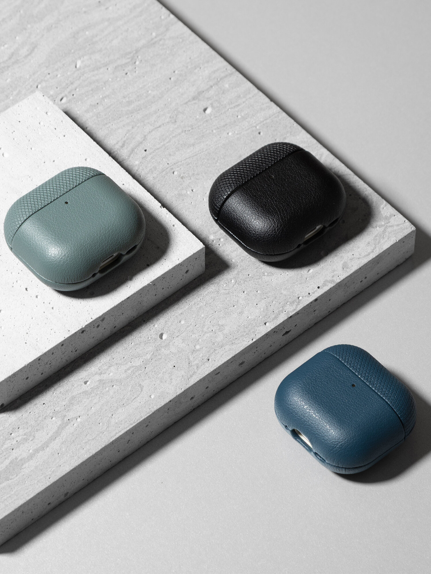 Чехол на AirPods 4 Native Union (RE)CLASSIC CASE, цвет: синий — фото 1