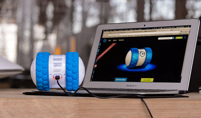 Скоростной робот для гонок Sphero Ollie управляемый bluetooth