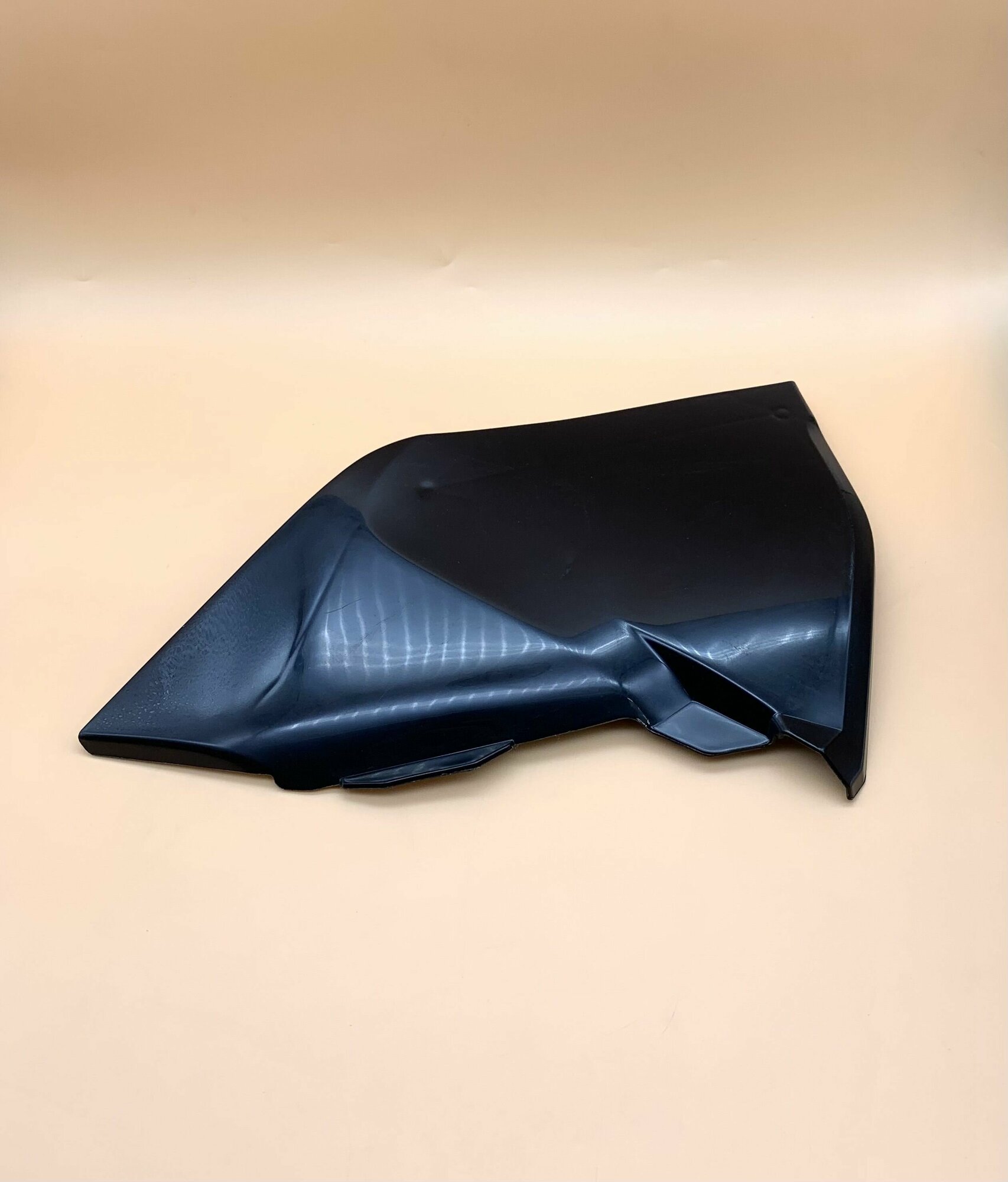 Пластик, крышка воздушного фильтра Avantis Enduro (KTM) черный