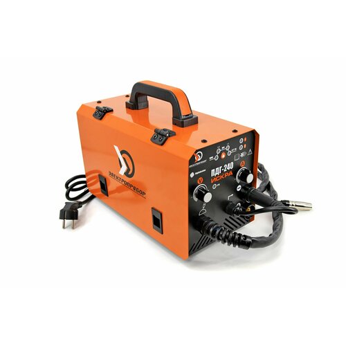 Сварочный инверторный полуавтомат Искра ПДГ-240 1380000₽